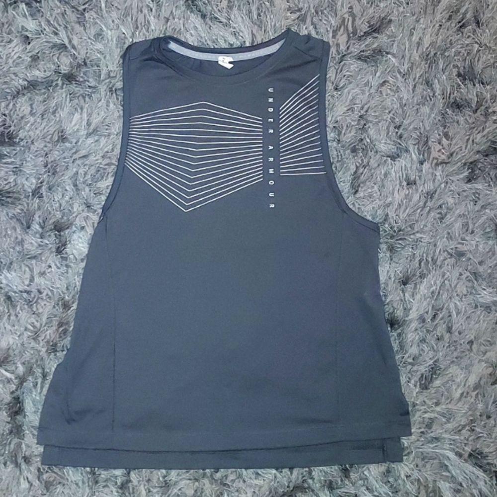 Under Armour Women's Tank Top Size Medium